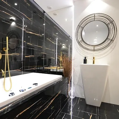 Апартаменты Gold *